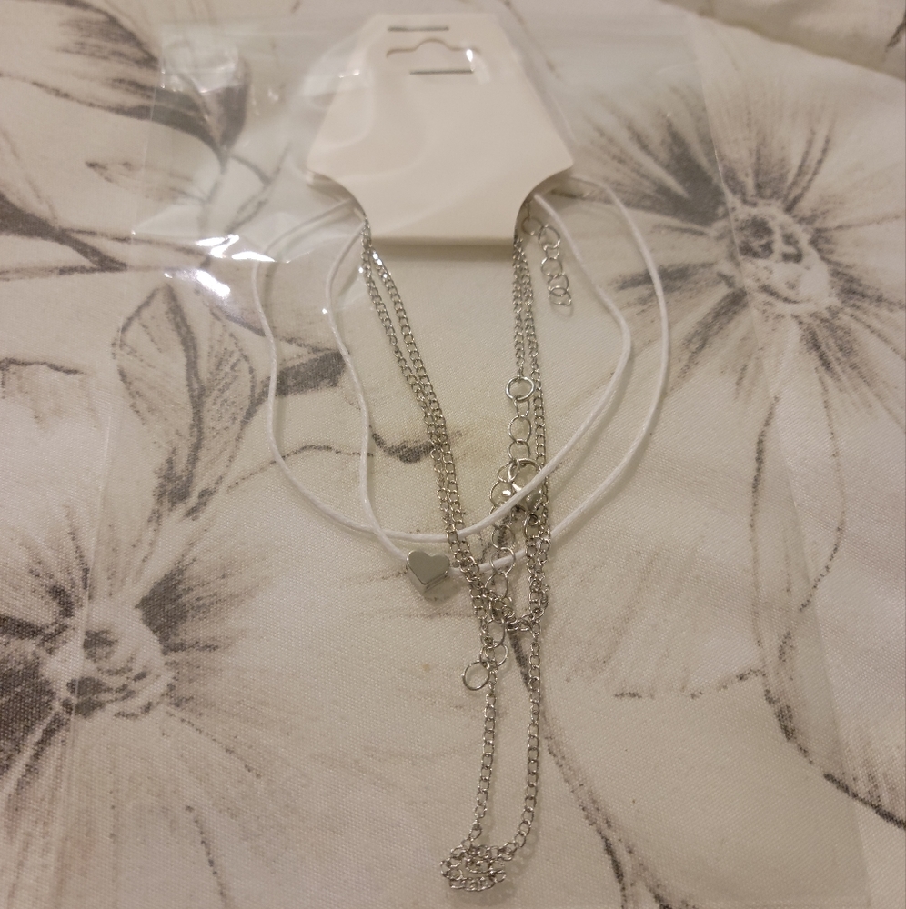 Brand New Layered Heart Ankle Bracelet - Picture 4 of 4